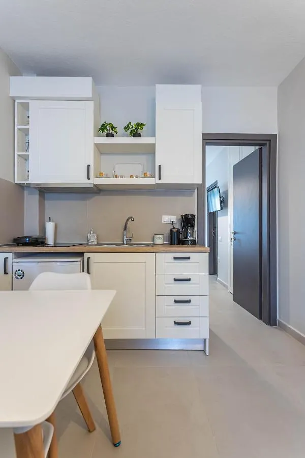 Georgias Apartments Nea Fokea