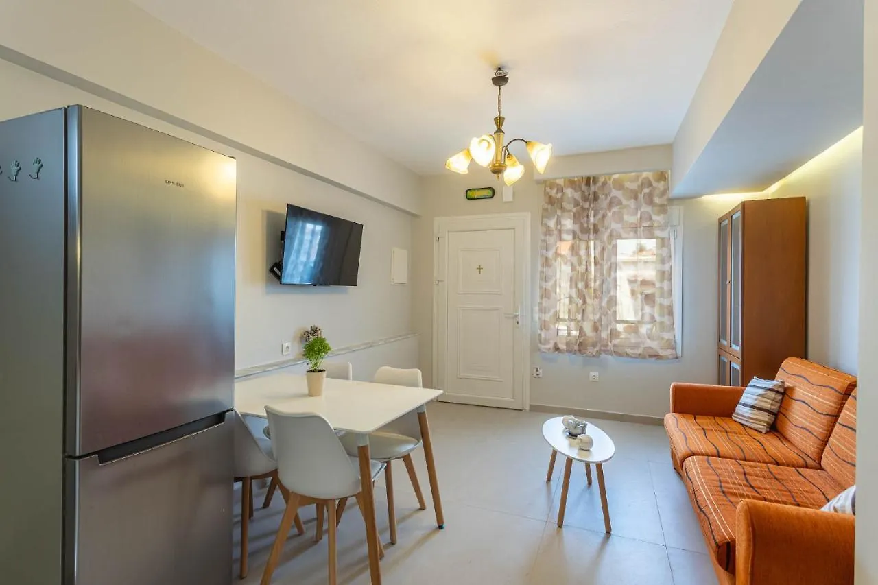 Georgias Apartments Nea Fokea Greece