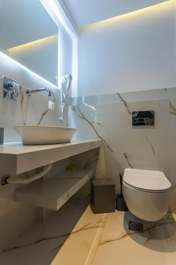 Georgias Apartments Nea Fokea
