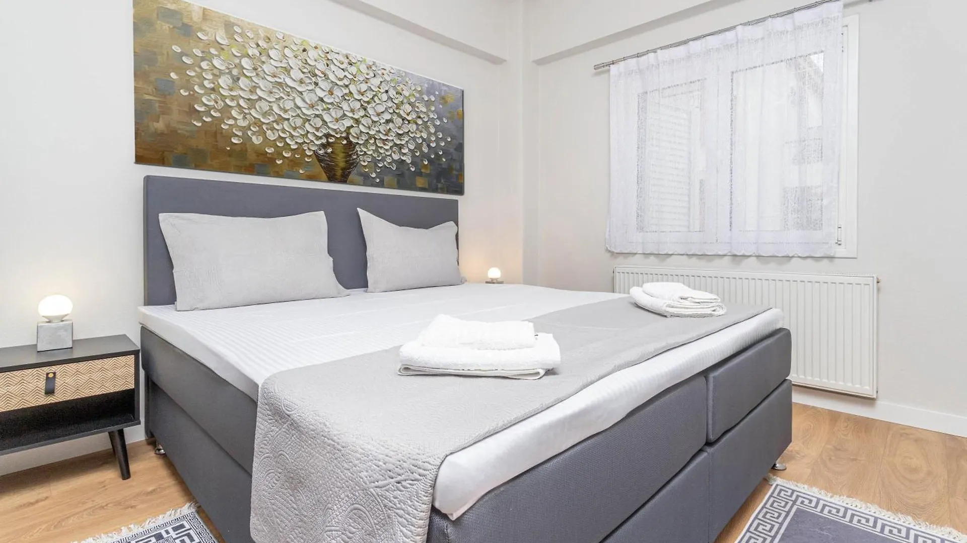 Georgias Apartments Nea Fokea Greece